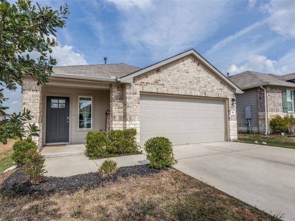 319 Globe Mallow CIR, Kyle, TX 78640