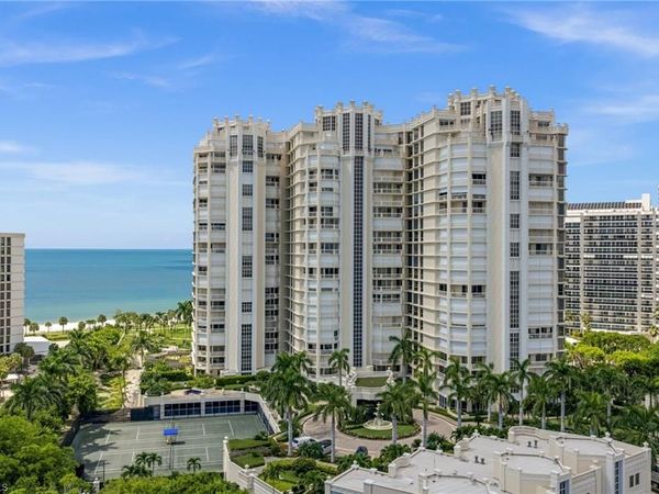 4021 Gulf Shore BLVD N, Unit 1204, NAPLES, FL 34103