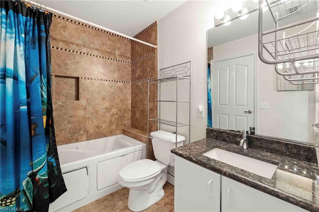 8033 San Vista Cir, Unit 12R, Naples, FL 34109 Photo