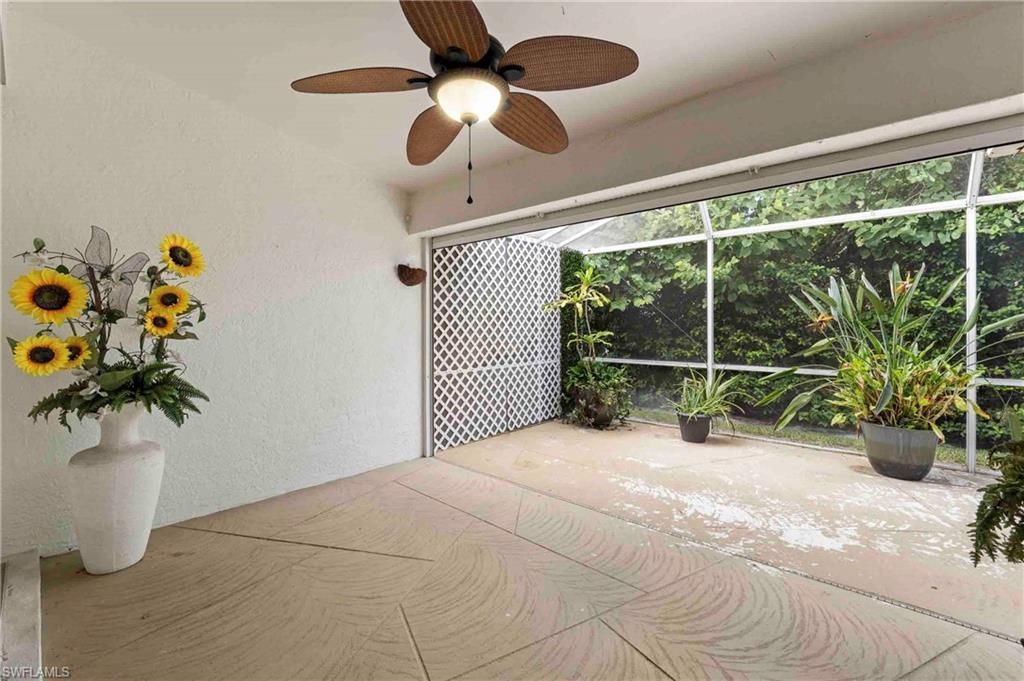 8033 San Vista Cir, Unit 12R, Naples, FL 34109 Photo