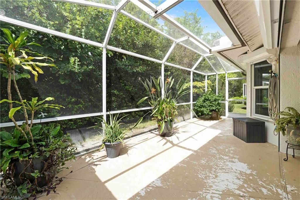 8033 San Vista Cir, Unit 12R, Naples, FL 34109 Photo