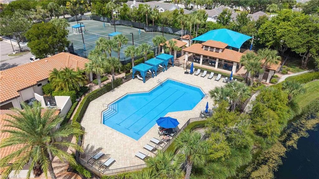 8033 San Vista Cir, Unit 12R, Naples, FL 34109 Photo