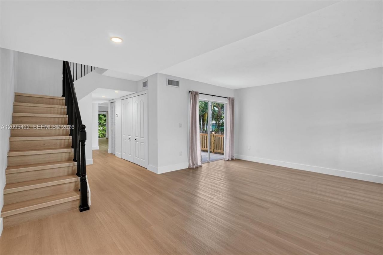 8825 Harding Ave , Surfside, FL 33154 Photo