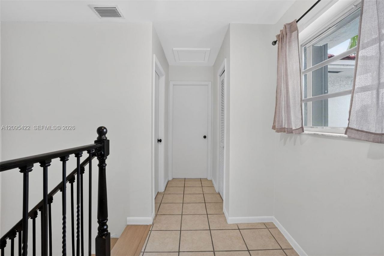 8825 Harding Ave , Surfside, FL 33154 Photo