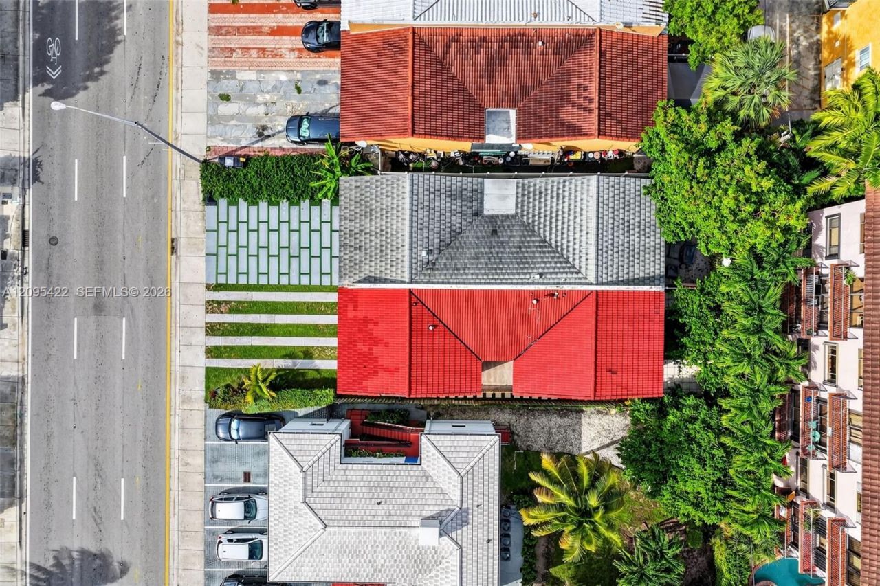 8825 Harding Ave , Surfside, FL 33154 Photo