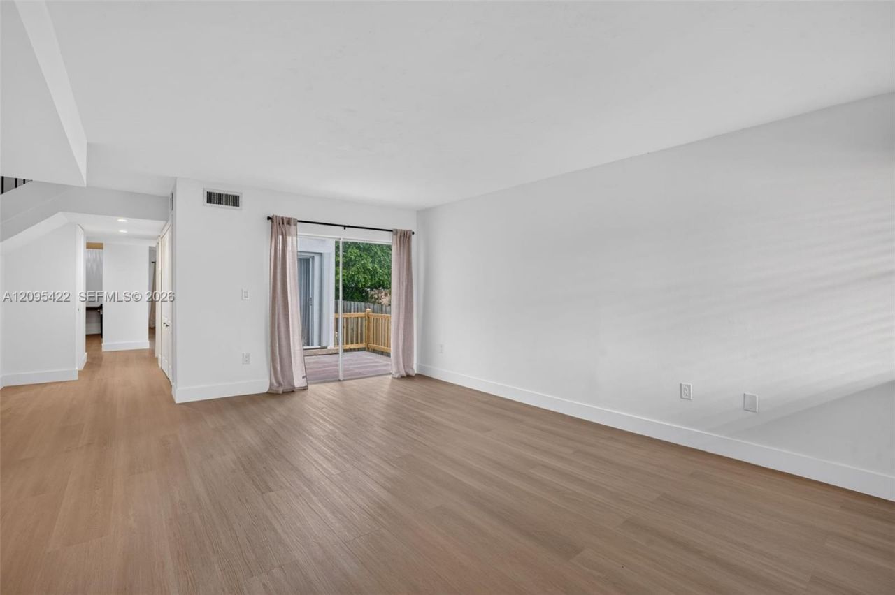 8825 Harding Ave , Surfside, FL 33154 Photo