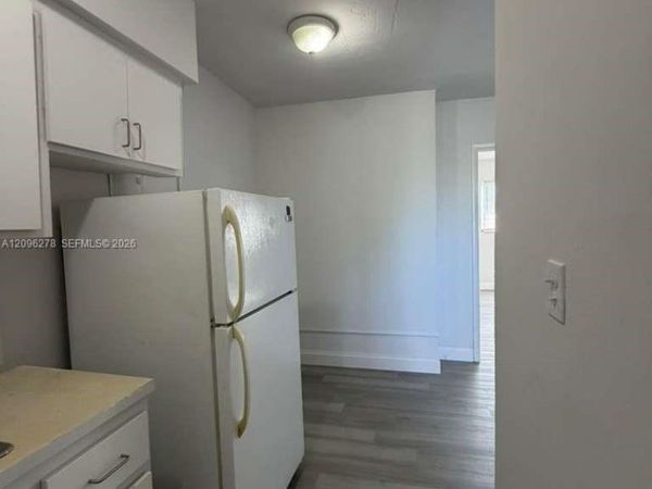 1642 SW 7th St , Unit 5, Miami, FL 33135