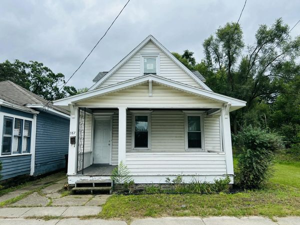 767 W Southern Avenue, Muskegon, MI 49441