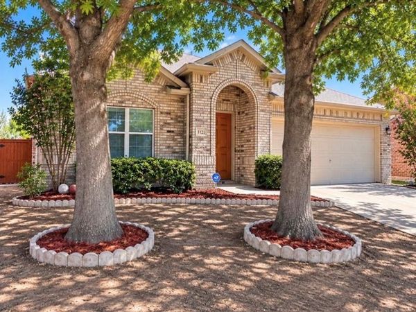 3121 Evangeline Road , Fort Worth, TX 76140