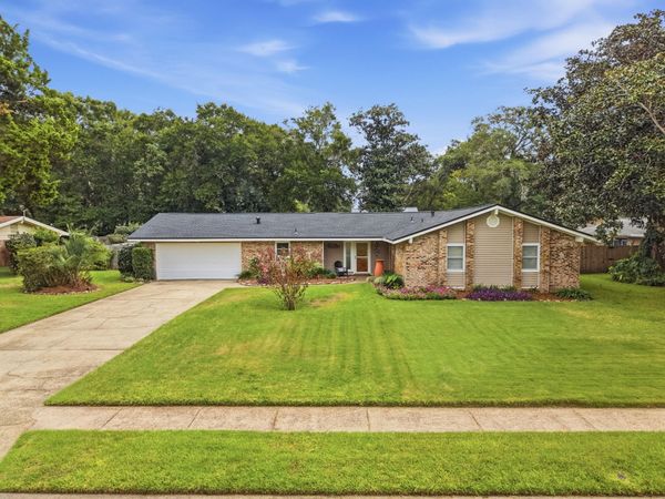 505 Sioux Circle, Fort Walton Beach, FL 32547