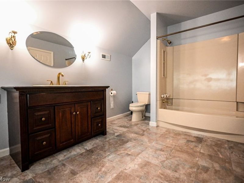 1313 Richmond Road, Lyndhurst, OH 44124 Photo 24