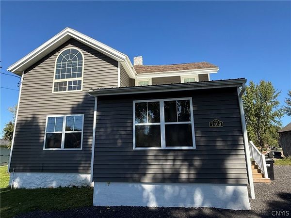 7409 Collamer Road , East Syracuse, NY 13057