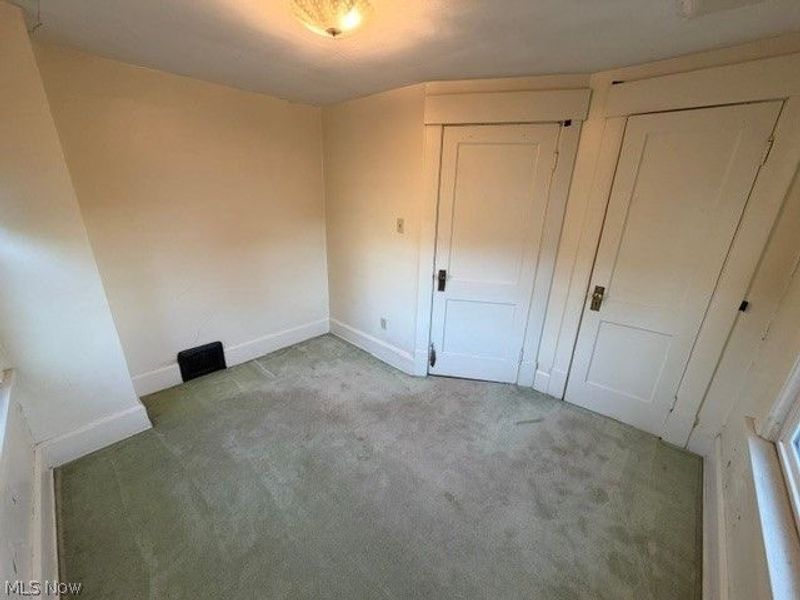 1547 Maple Avenue NE, Canton, OH 44705 Photo 12