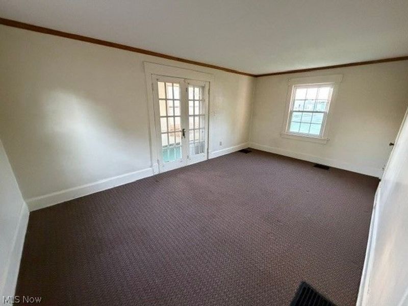 1547 Maple Avenue NE, Canton, OH 44705 Photo 5