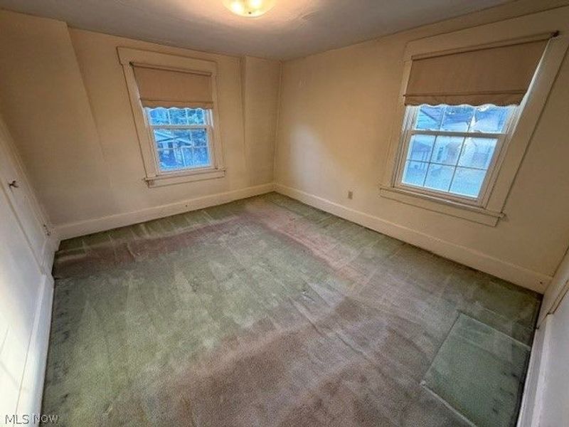 1547 Maple Avenue NE, Canton, OH 44705 Photo 9
