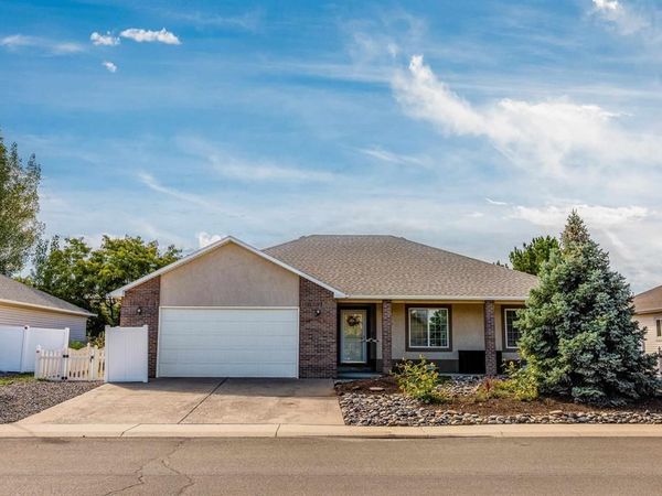 2401 Glen View Drive, Montrose, CO 81401