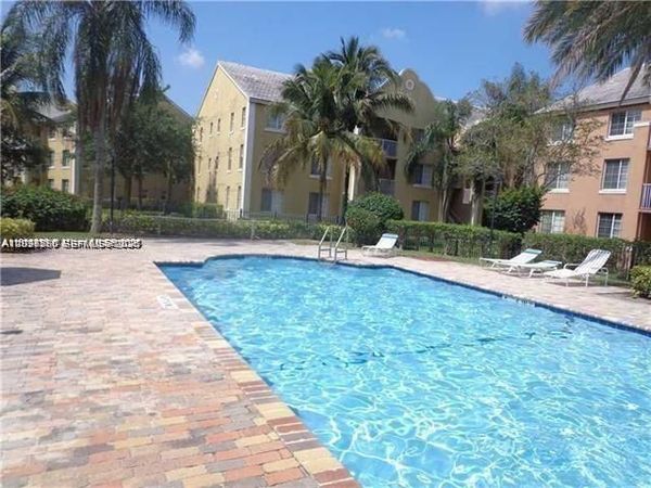 720 SW 111th Ave , Unit 207, Pembroke Pines, FL 33025