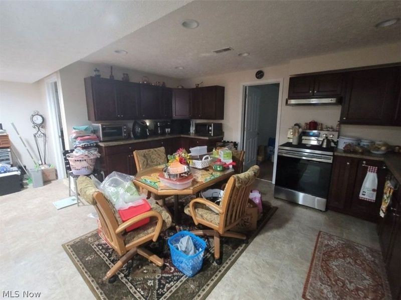 3343 Gated Court, Avon, OH 44011 Photo 7