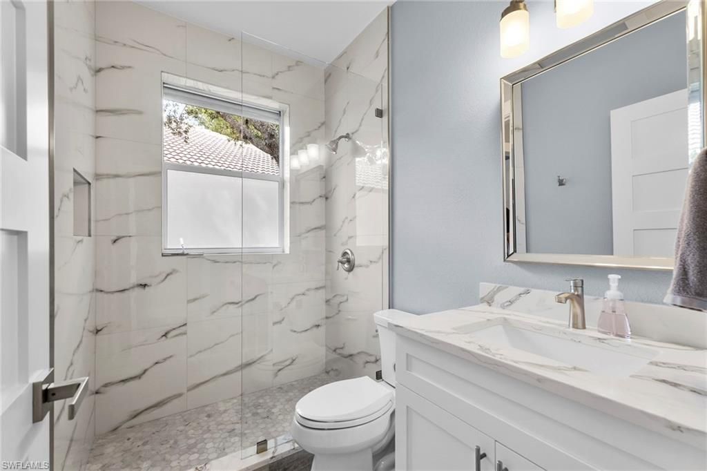 1511 Whispering Oaks Cir , Naples, FL 34110 Photo