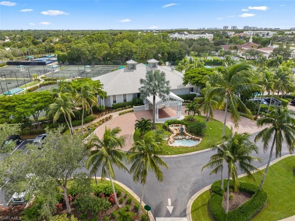 1511 Whispering Oaks Cir , Naples, FL 34110 Photo
