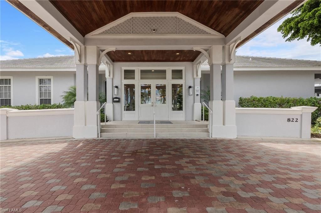 1511 Whispering Oaks Cir , Naples, FL 34110 Photo