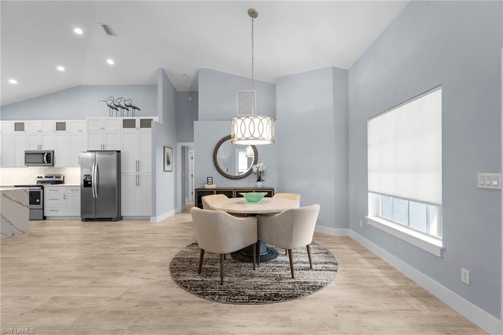 1511 Whispering Oaks Cir , Naples, FL 34110 Photo