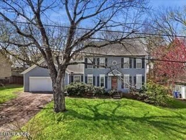8941 Colchester Ridge Rd, Knoxville, TN 37922