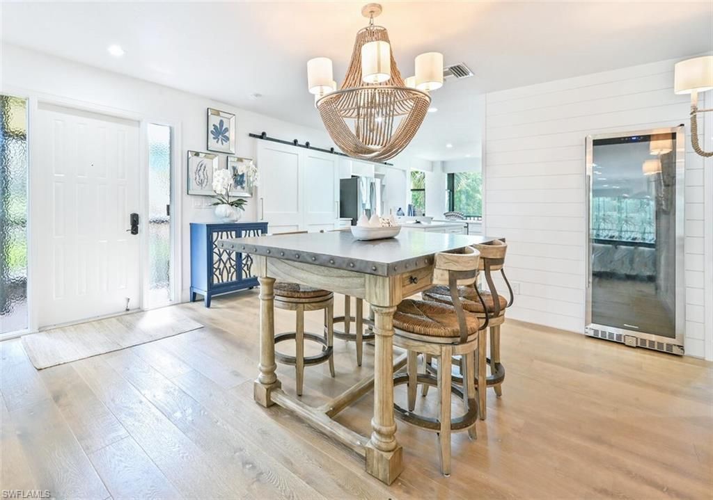 3105 Riviera Dr , Unit A-201, Naples, FL 34103 Photo
