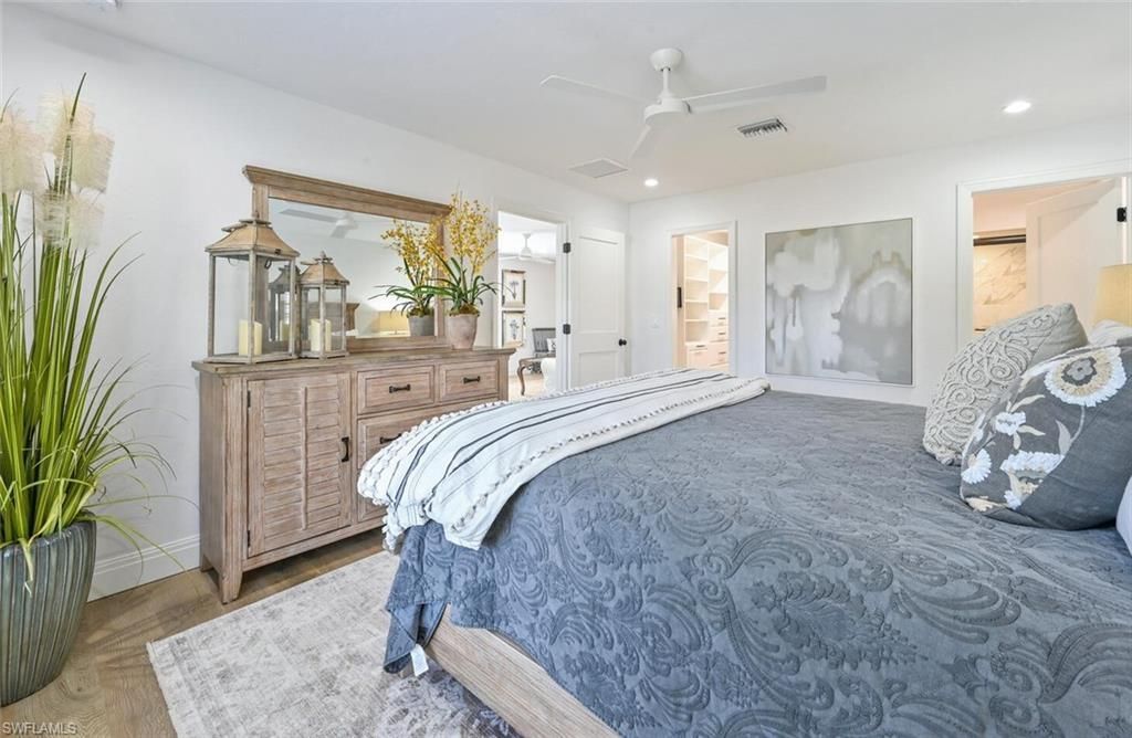 3105 Riviera Dr , Unit A-201, Naples, FL 34103 Photo
