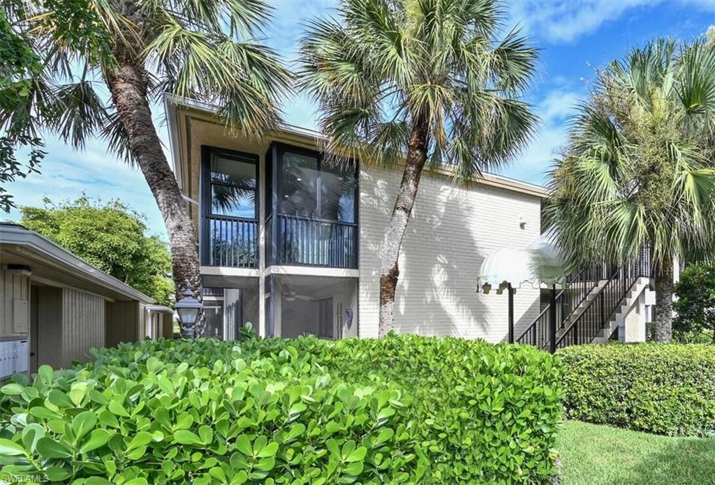 3105 Riviera Dr , Unit A-201, Naples, FL 34103 Photo