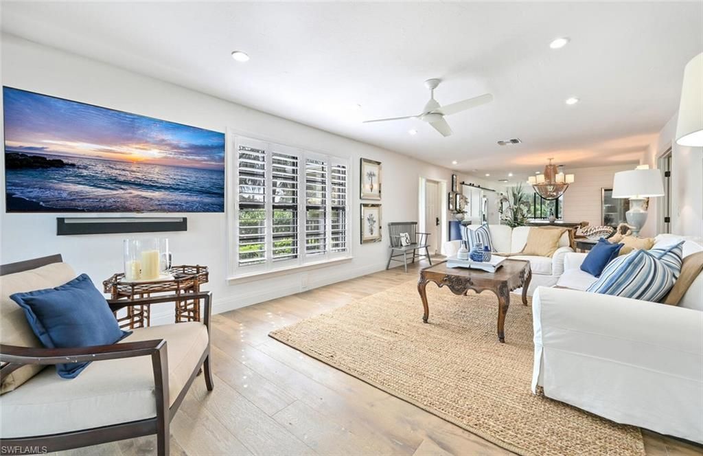 3105 Riviera Dr , Unit A-201, Naples, FL 34103 Photo