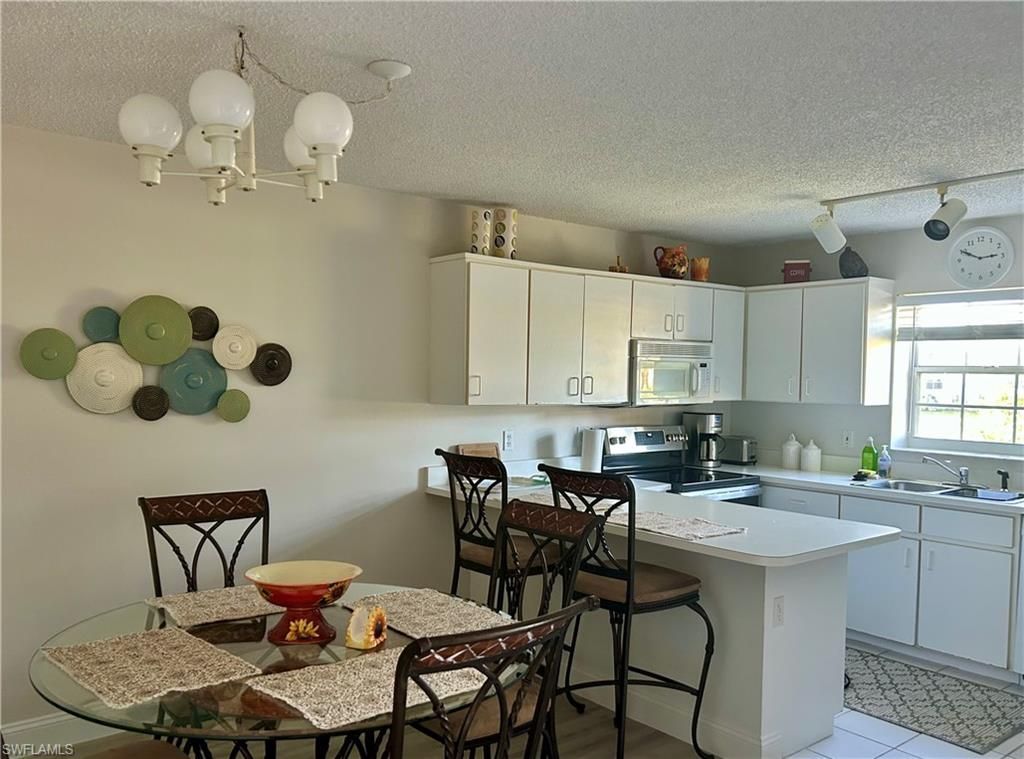 441 Quail Forest Blvd, Unit 204, Naples, FL 34105 Photo