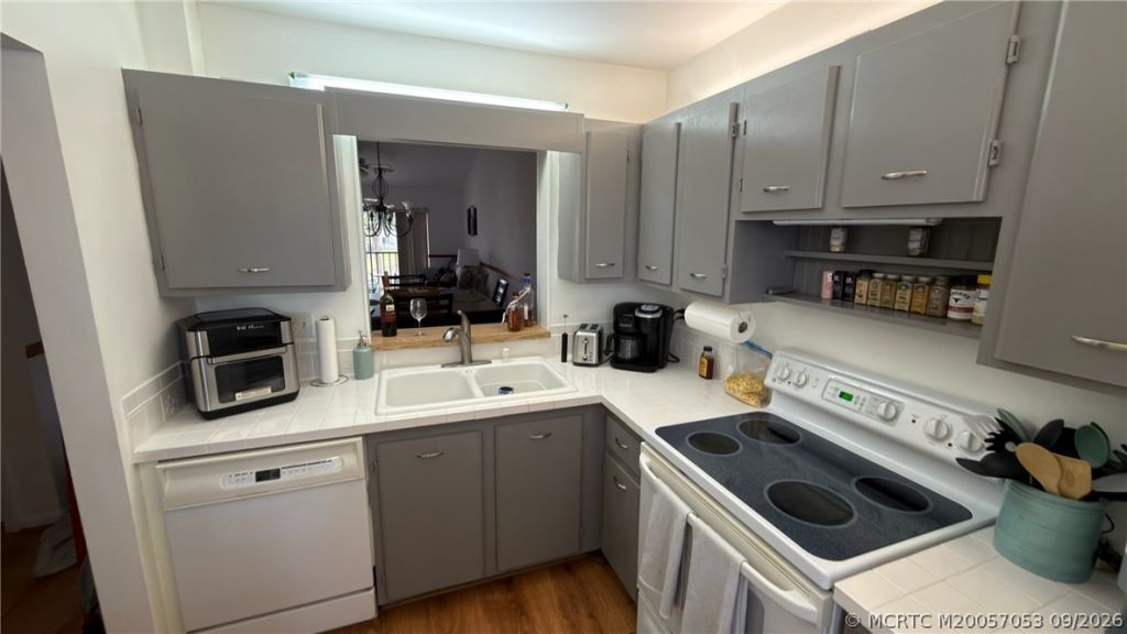 3031 SE Aster Lane , Unit 605, Stuart, FL 34994 Photo