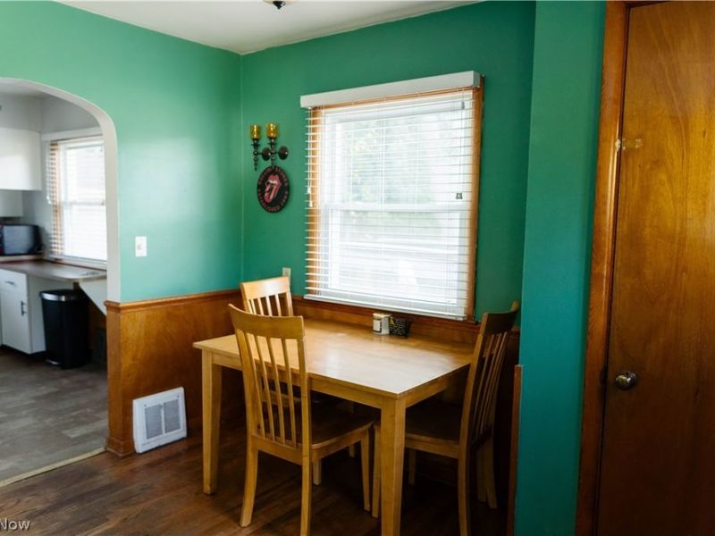 1424 Maple Street, Barberton, OH 44203 Photo 10