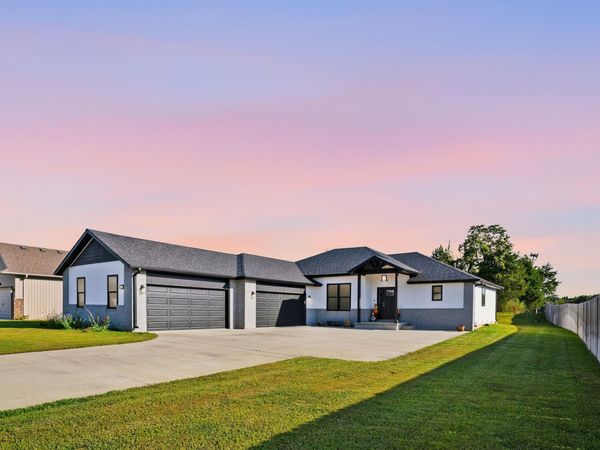 528 Fox Creek Road, Rogersville, MO 65742