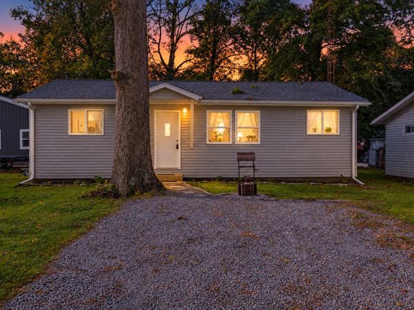 9425 Buckeye Drive, Huntsville, OH 43324