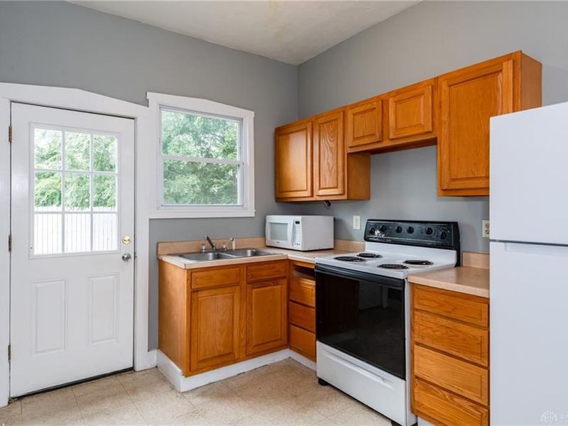 263 Wyoming Street, Dayton, OH 45409 Photo 13