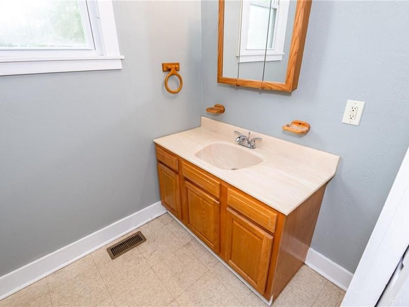 263 Wyoming Street, Dayton, OH 45409 Photo 16