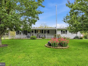 191 SHARTLESVILLE ROAD, MOHRSVILLE, PA 19541