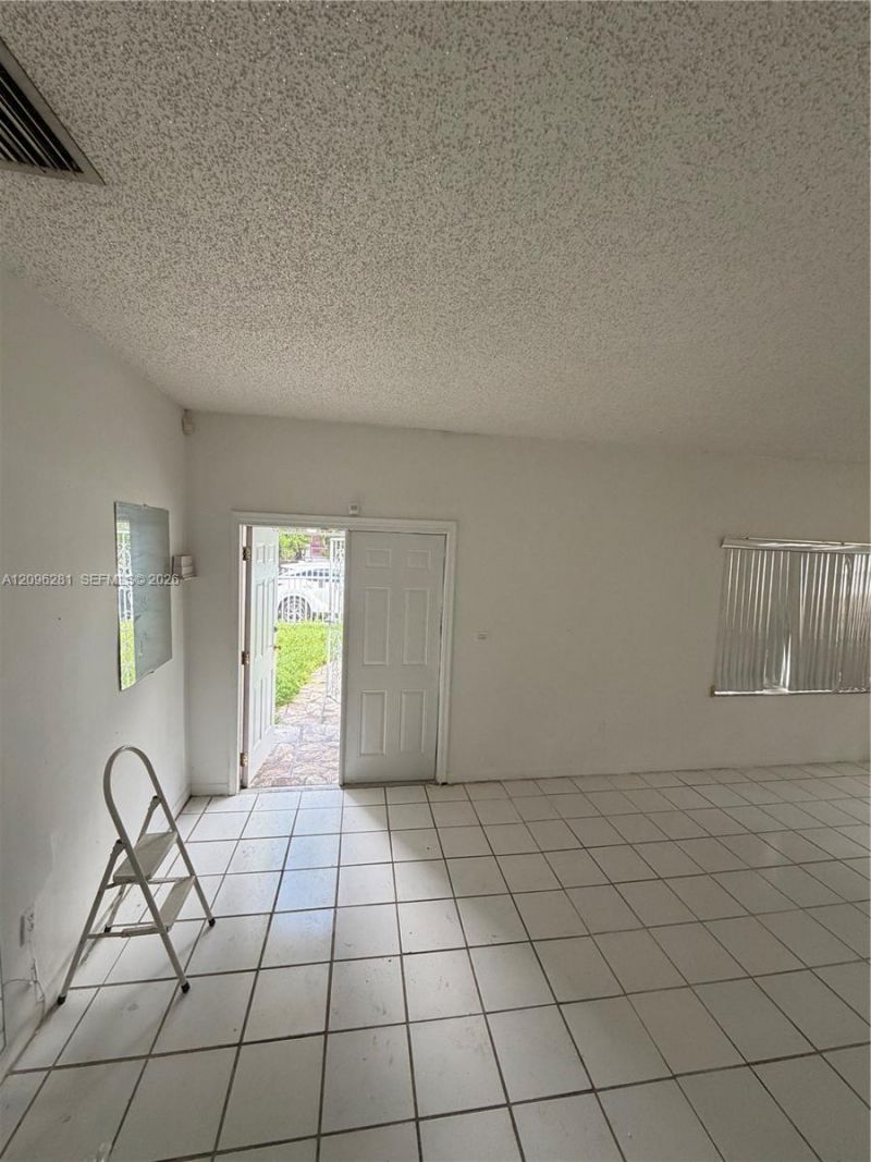 4824 NW 15th Ct , Miami, FL 33142 Photo