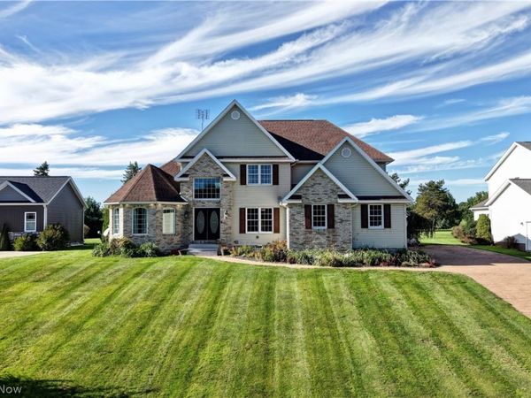 161 Wedgewood Lane NE, Carrollton, OH 44615