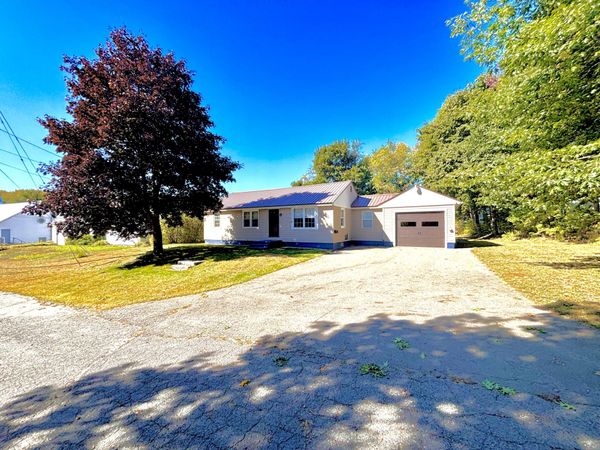 142 Westwood Avenue , Millinocket, ME 04462