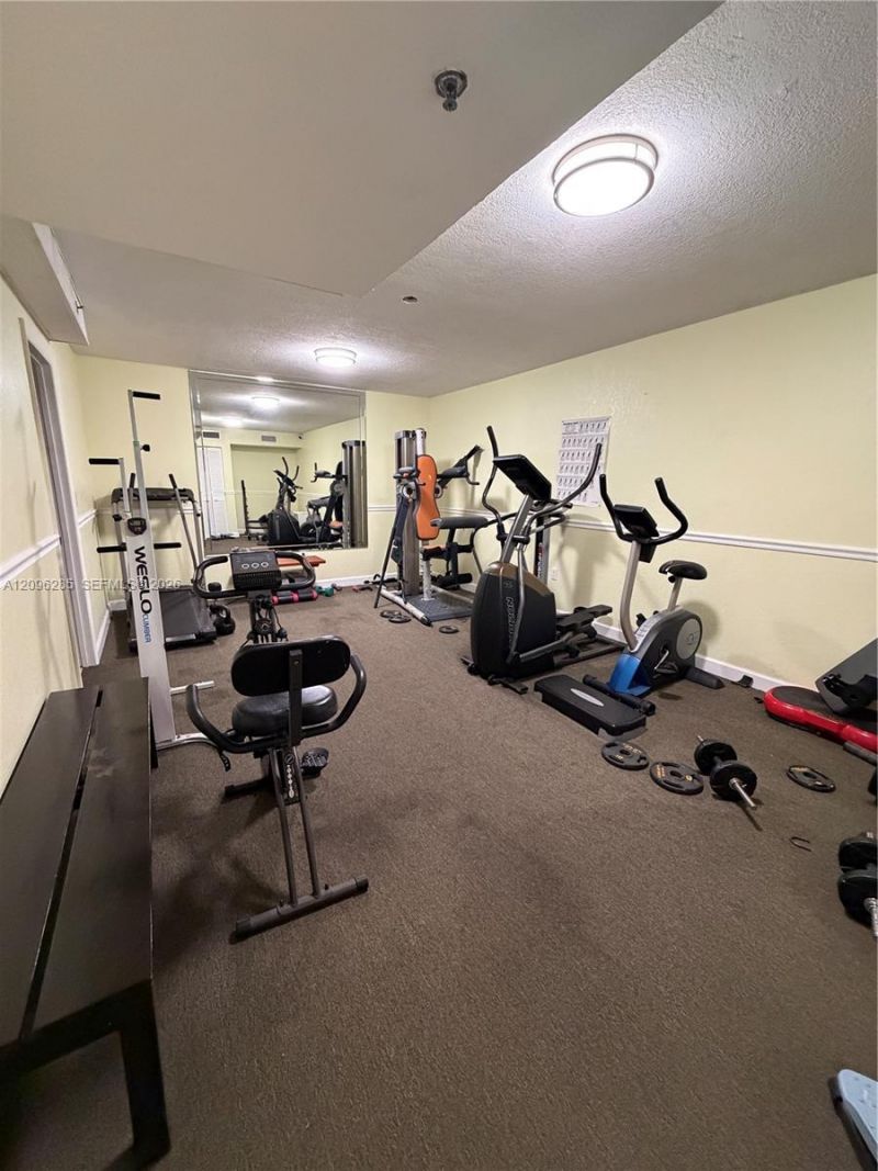 5055 NW 7th St , Unit 504, Miami, FL 33126 Photo