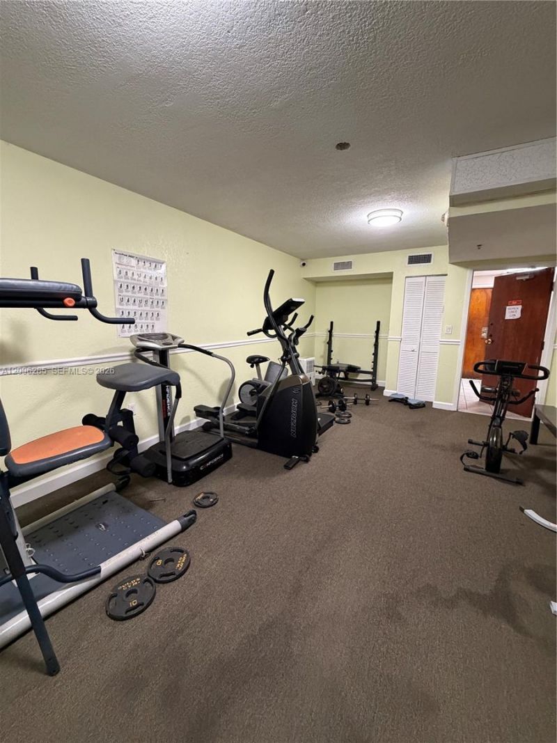 5055 NW 7th St , Unit 504, Miami, FL 33126 Photo