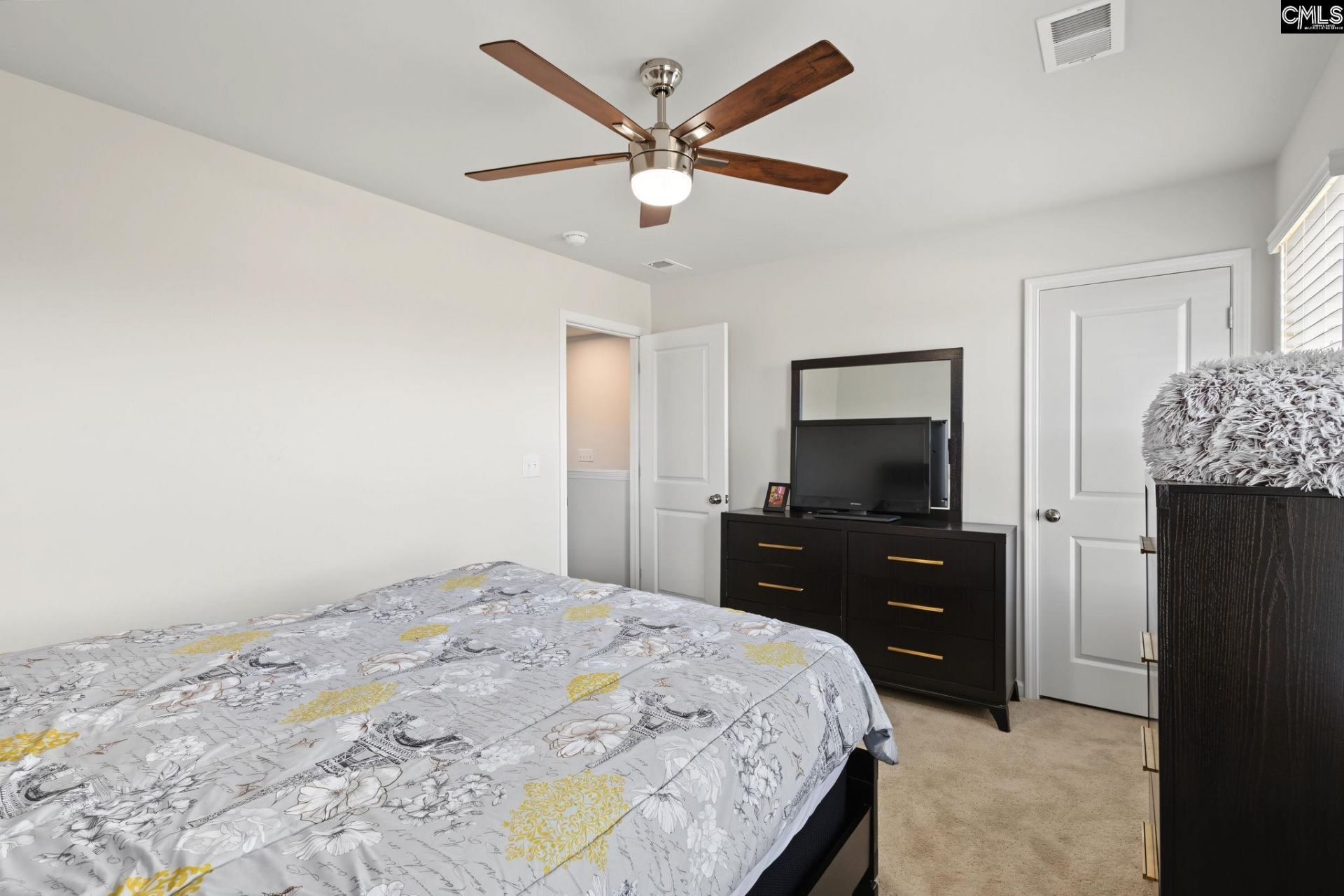 338 Paratrooper Lane  Photo 26