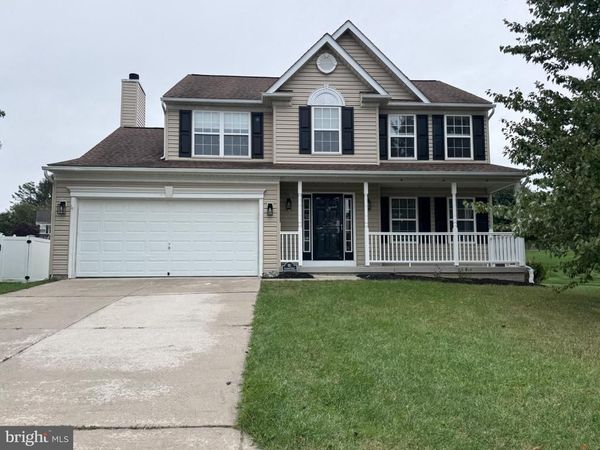 911 GLOUSTER CIRCLE , HAMPSTEAD, MD 21074
