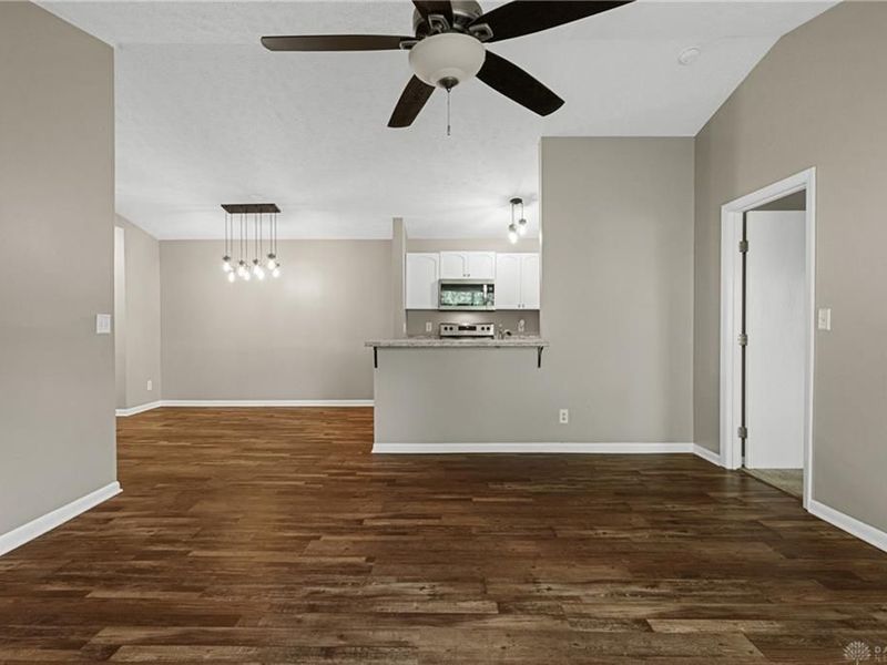 5981 Meadow Creek Drive, Unit 981-10, Milford, OH 45150 Photo 12