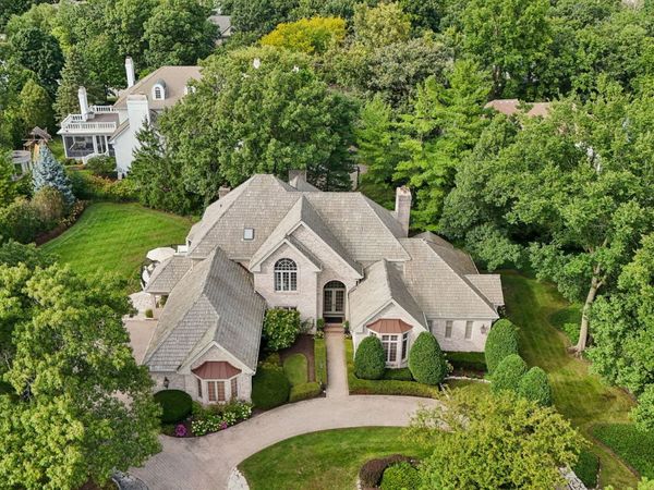 23 Ambriance Drive , Burr Ridge, IL 60527