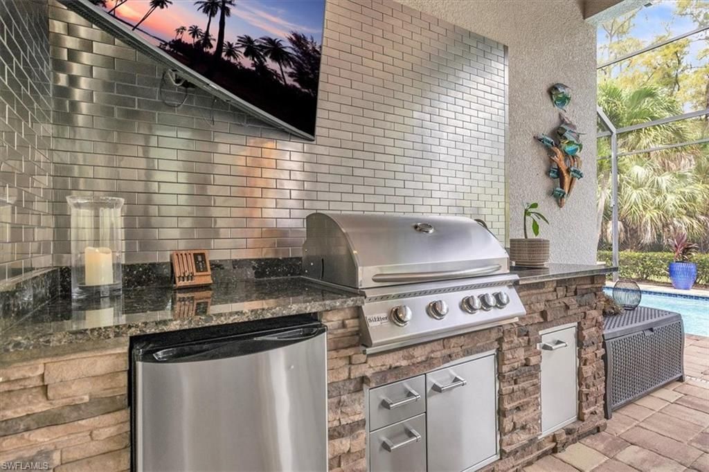 13741 Woodhaven Cir, Fort Myers, FL 33905 Photo