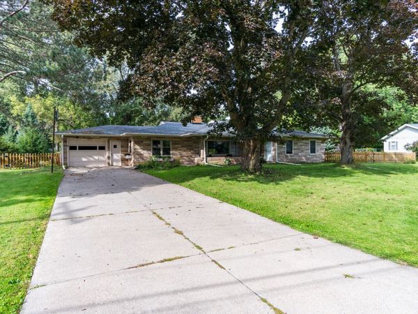 N1769 Birchview Rd, Shelby, WI 54601